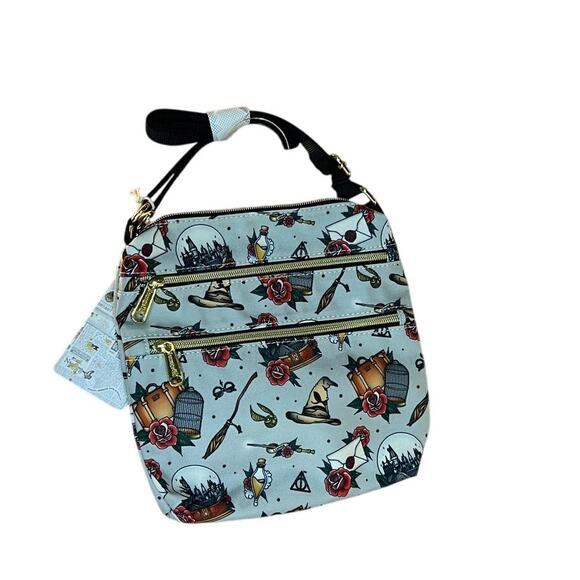 Loungefly Harry Potter Crossbody NWT - Picture 2 of 3